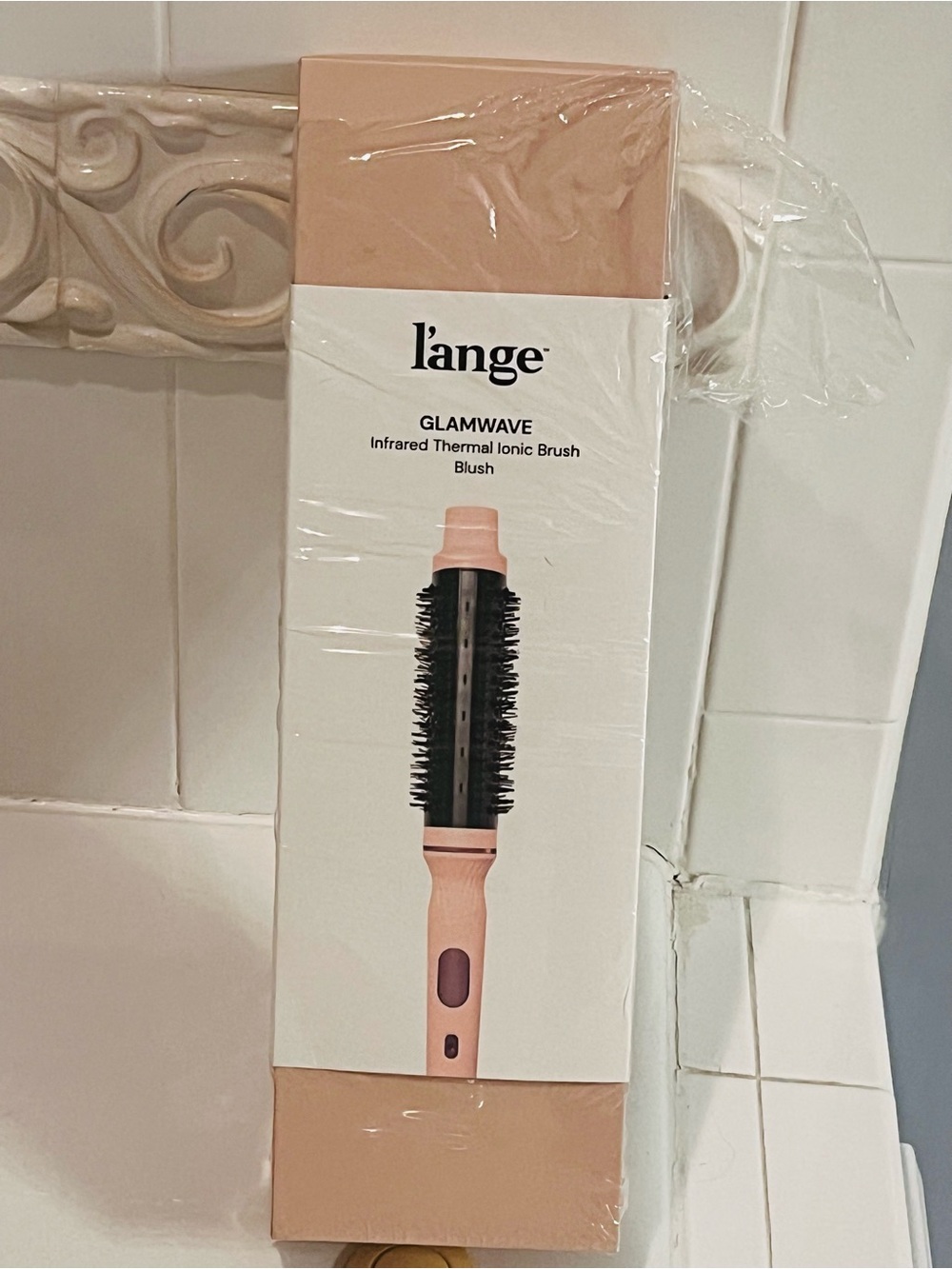 L'ange Glamwave Infrared Ionic Styling Brush - Blush Pink with 3 new products!!